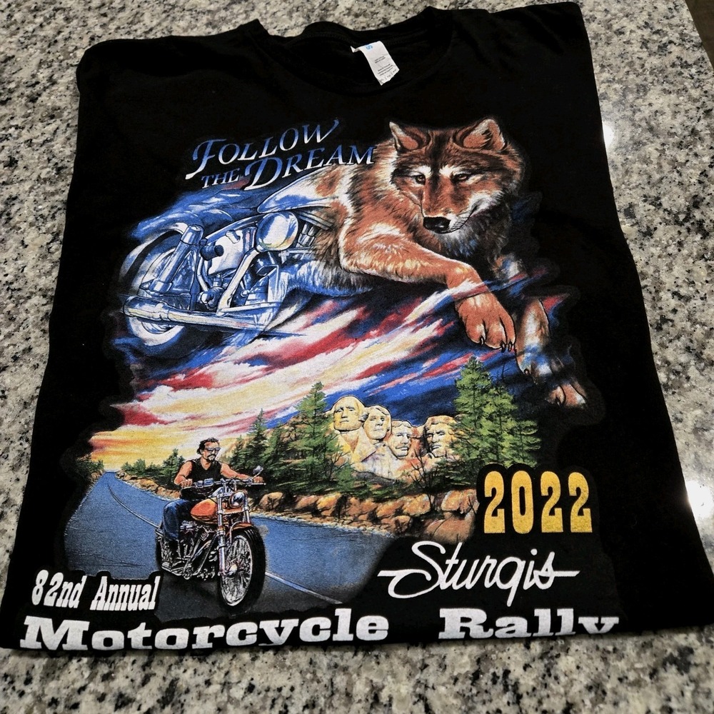 Sturgis Black Hills Motorcycle Rally 2022 XL Wolf, Biker Chest 46 Length 30